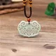 Collier pendentif fleur chauve-souris sculpté creux double face amulette blanche naturelle