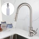 Robinet mitigeur d'évier de cuisine avec pulvérisateur extractible, robinet de récipient rotatif en acier inoxydable, robinet de pulvérisation en mode pluie/cascade, robinet de robinet de cuisine noir et argent avec distributeur de savon
