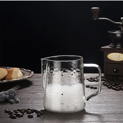 brocche per schiuma di latte in vetro per caffè con scala brocca per montalatte barista caffè espresso brocca per latte brocca per caffè brocche per caffè 300/500 ml