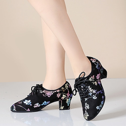 Damen-Tanzschuhe zum Schnüren aus atmungsaktivem Mesh mit Blumenstickerei und niedrigem Blockabsatz – perfekt für Gesellschafts- und lateinamerikanische Tänze Image