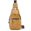 braune Sling Bag aus Leder für Herren mit verstellbarem Riemen und mehreren Reißverschlusstaschen – stylische Crossbody-Reise- und Freizeit-Umhängetasche