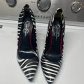 Jessica Simpson Shoes | Jessica Simpson Zebra Print Red Heel Pumps Women’s Size 10b | Color: Black/White | Size: 10