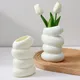 Vase blanc en spirale en plastique pot hydroponique vases décoratifs pour la maison et le bureau