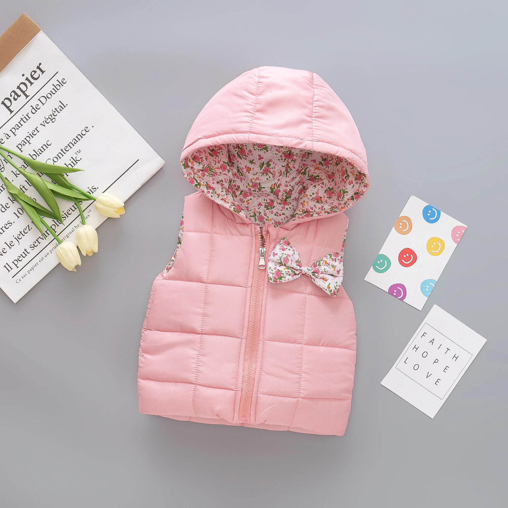 Winter Kinderkleidung Baby- und Kleinkindweste weibliches Baby warme Weste Schulterjacke Baumwolljacke für den Außenbereich Image