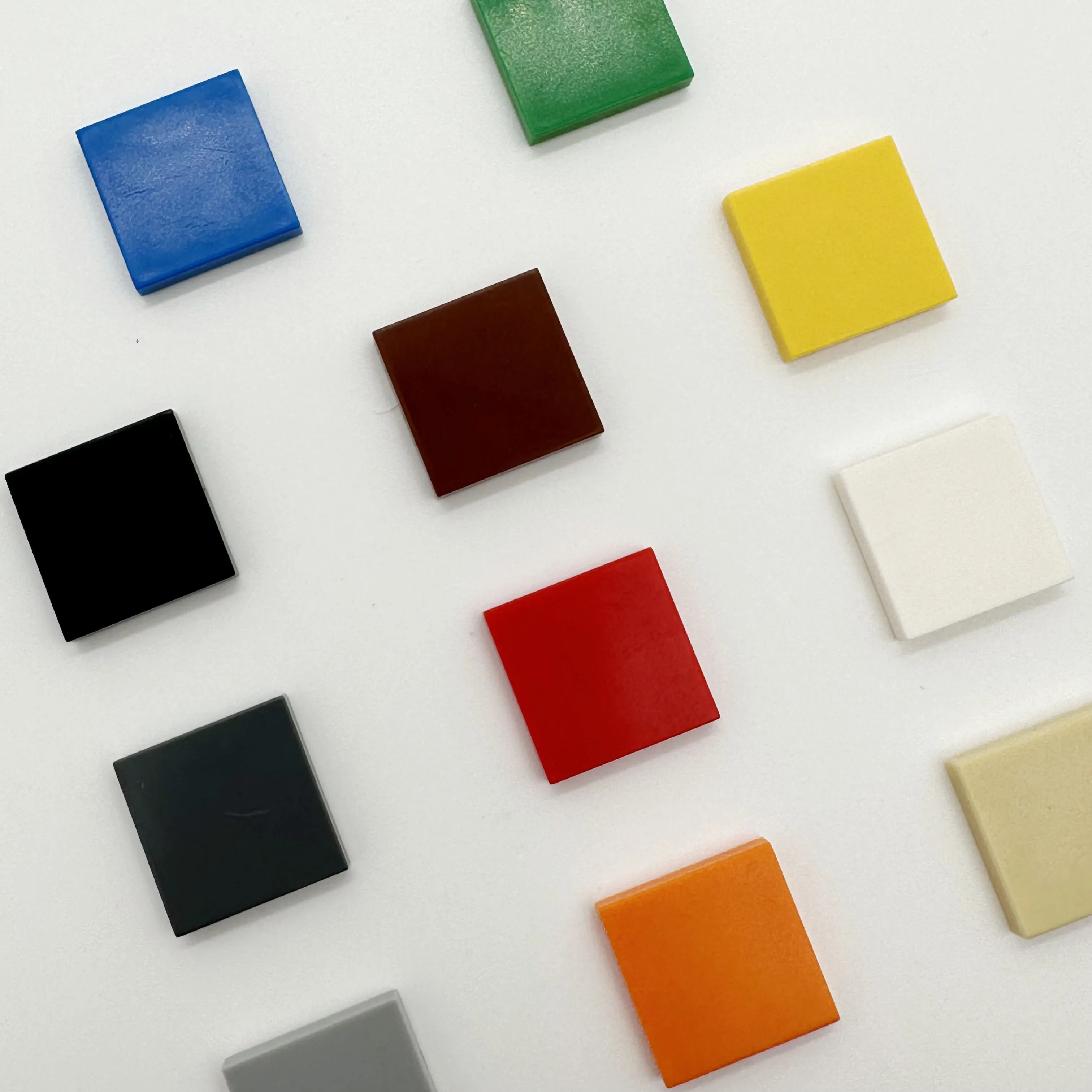 Kleine Partikel 3068 Fliesen 2x2 Ziegel DIY Bausteine kompatibel kreative Geschenk Gebäude Moc Blöcke Schloss Spielzeug Image