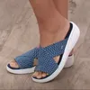 Hausschuhe Frauen Schuhe Casual Plattform Sandalen Frauen Rutschen Feste Komfort Wohnungen Plus