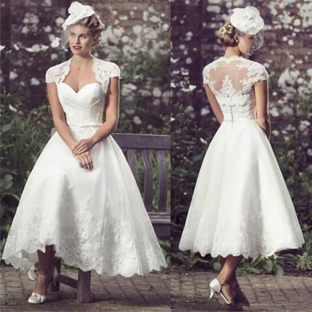 Strand Kurze Brautkleider 2022 Tee Länge Braut Kleid Cap Sleeves Schatz Spitze Robe De Mariée Vestido De Novia EIN-für Frauen Image