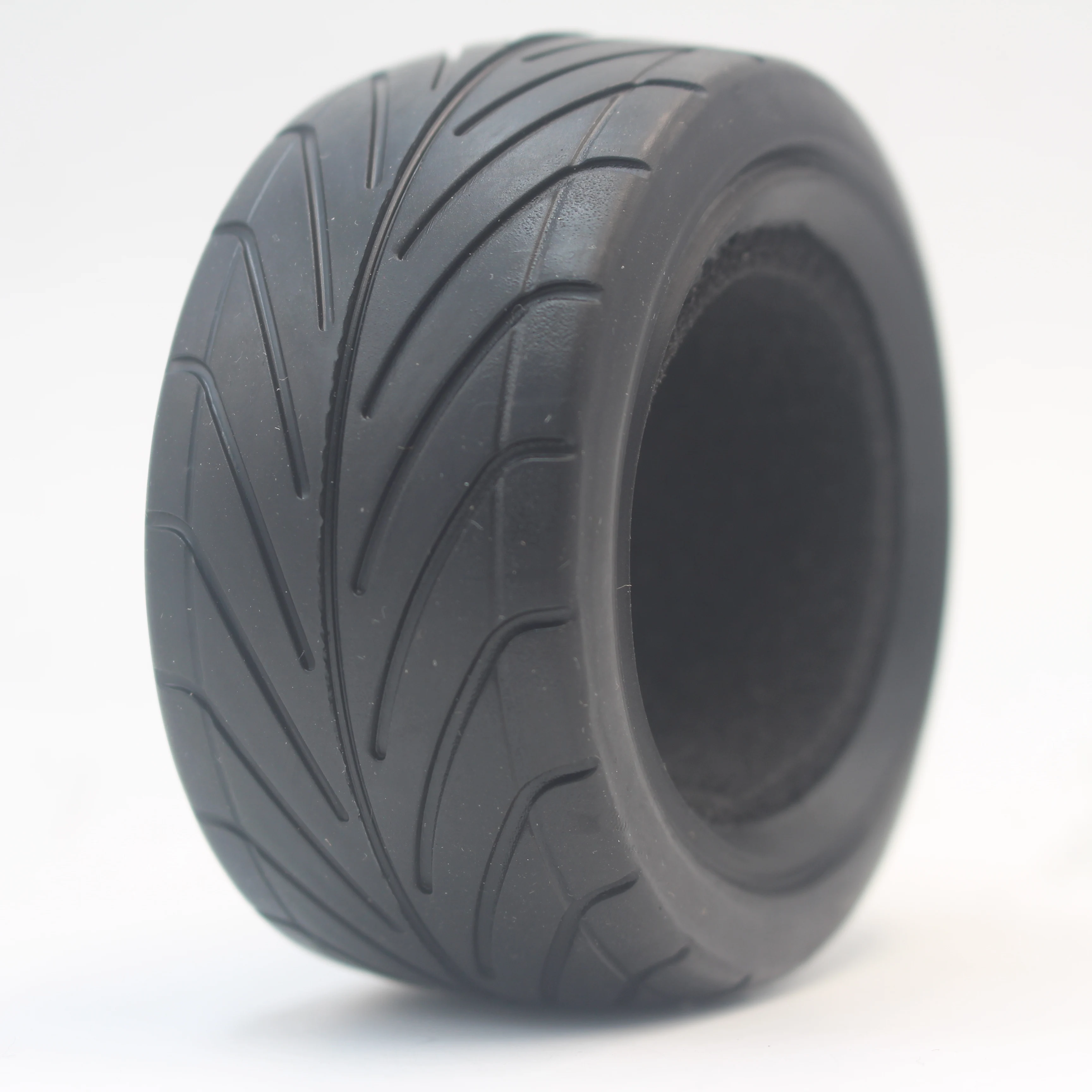 4 Stück 1/10 Buggy-Reifen (On-Road) mit Einsatz passend für 1:10 4WD Buggy Car 1/10 Reifen