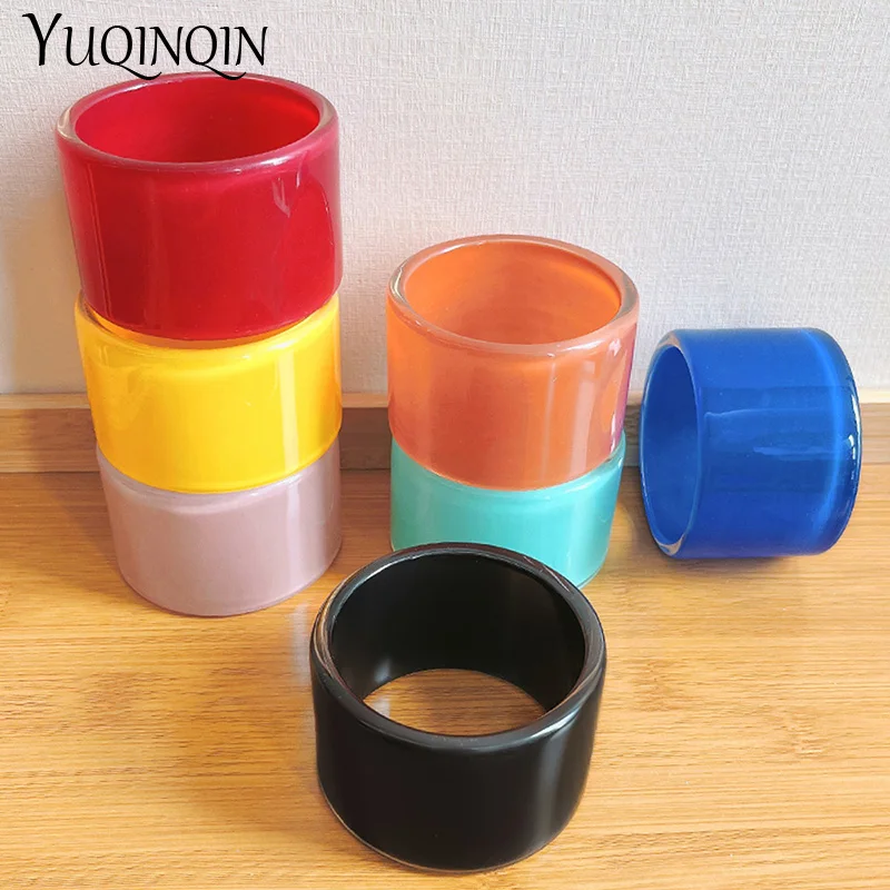 Neue Retro Bunte Breite Armreifen für Frauen Trend Acryl Harz Manschette Armreif mit Designer Charms Mode Schmuck Geschenke Image