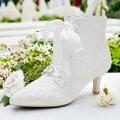 Femme Chaussures à Talons Chaussures de mariage Chaussures habillées Mariage Soirée Talons de mariage Fleur de satin Talon de chaton Talon Aiguille Bout pointu Elégant Dentelle Satin Lacet Blanche