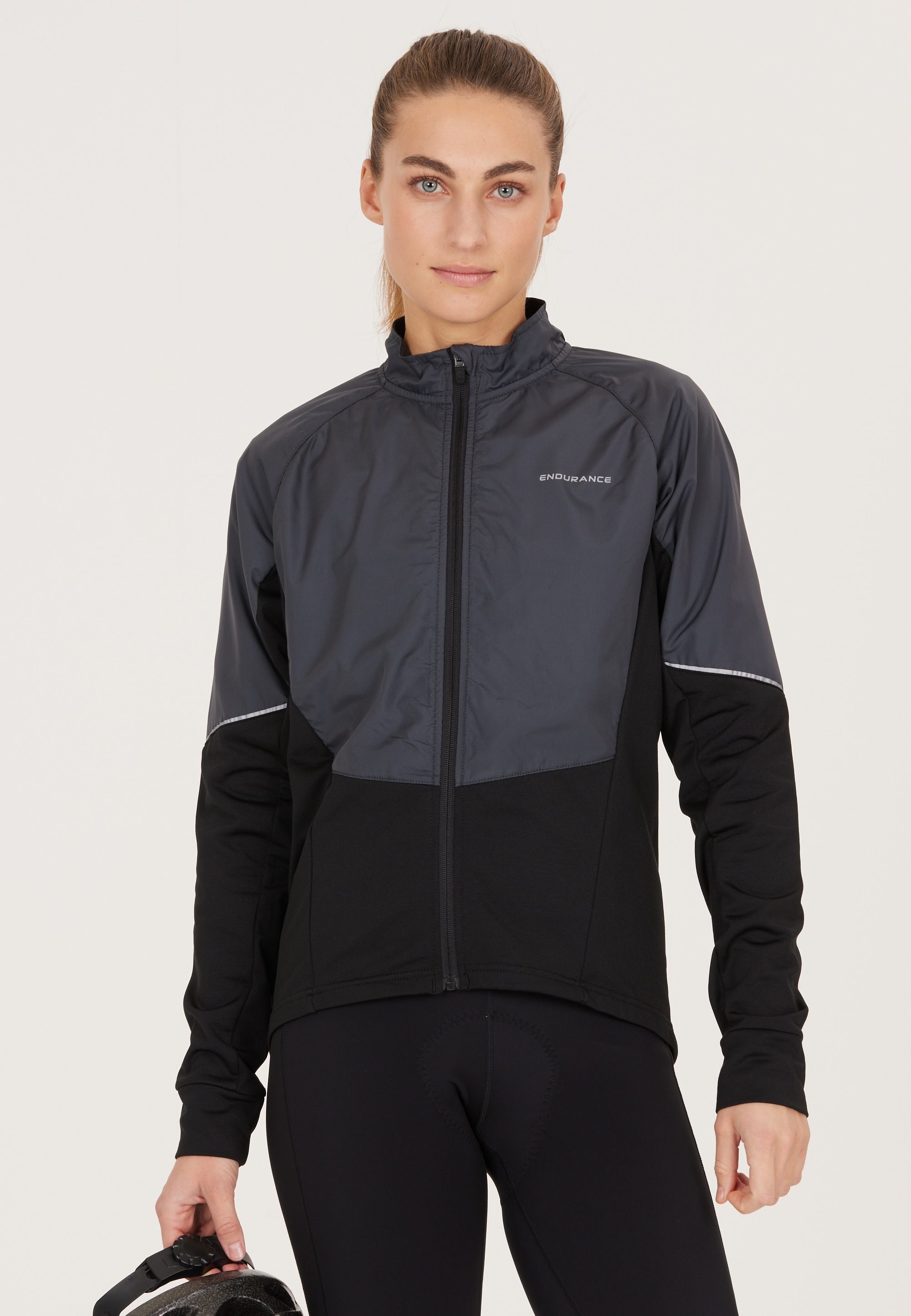 Softshelljacke ENDURANCE "JIGSAW W Bike Jacket", Damen, Gr. 38, grau (grau, schwarz), 90% Polyester, 10% Elasthan, mehrfarbig, Sportlich, normal, hoch geschlossener Ausschnitt, Jacken, mit wind- und wasserdichten Shell-Einsätzen Image