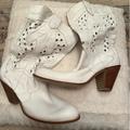 Jessica Simpson Shoes | Jessica Simpson White Cowboy Boots. Excellent Condition. Size 7.5 | Color: White | Size: 7.5