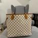 Louis Vuitton Bags | Louis Vuitton Neverfull Mm In Great Condition. Bag Organizer Included & Dustbag | Color: Cream/Tan | Size: Os
