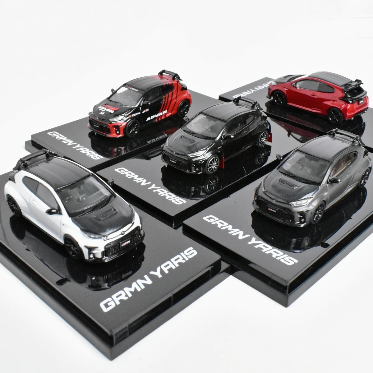 Hobby Japan 1:64 GR Yaris4 Druckguss-Modellauto