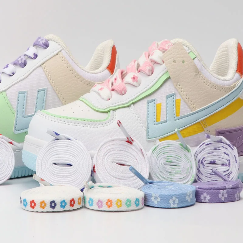 1 Paar Schnürsenkel mit Blumendruck für lässige flache Schuhe, Schnürsenkel für Turnschuhe, Gänseblümchen-Sakura-Schnürsenkel, Kinder- und Damenschuhe, Saiten-Zubehör Image