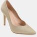 Journee Collection Journee Collection Women's Ninna Pump - Gold - 9