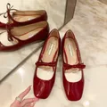 Chaussures de Luxe Mary Janes avec Nministériels d Papillon pour Femme Parka Carrée Ballerines