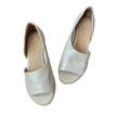 Anthropologie Shoes | Anthropologie Souvenir Gold Leather Cut Out Flats D’orsay Size 6 | Color: Gold | Size: 6