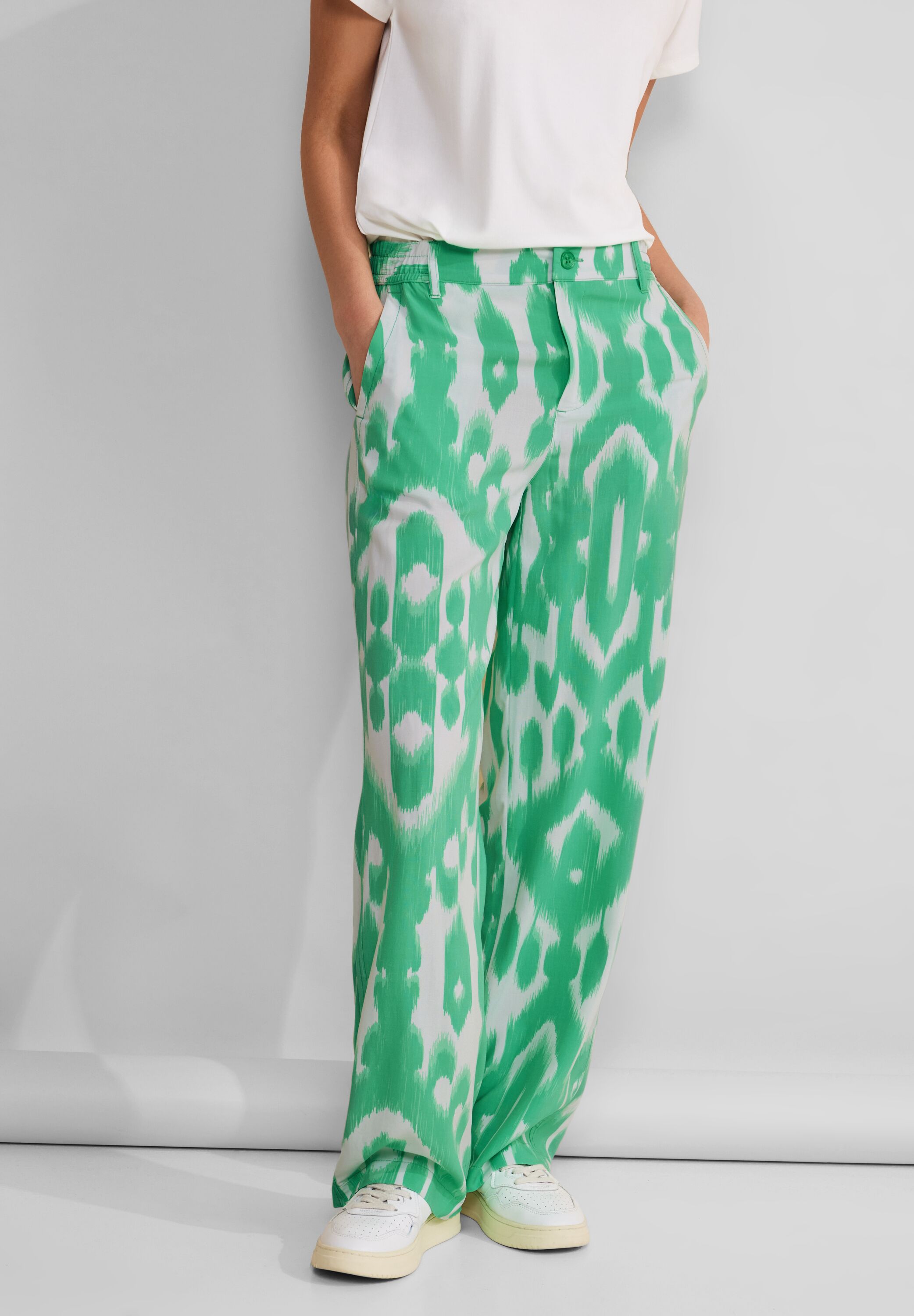 Stoffhose STREET ONE, Damen, Gr. 38, Länge 30, grün (soft grass grün), Stoff, 100% Viskose, gemustert, weit lang, Hosen Stoffhose, High Waist