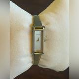 Gucci Accessories | Gucci Watch 1500l Women's Stainless Steel Watch. | Color: Silver | Size: Os
