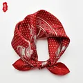 Foulard rouge en soie naturelle imprimée pour femmes bandeau 100% soie pure 50cm petit foulard