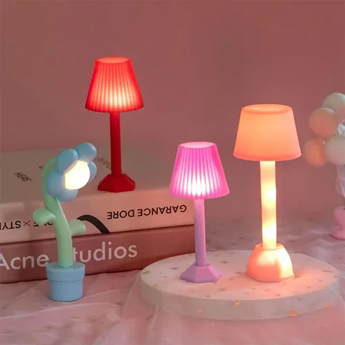 1:12 Puppenhaus Miniatur LED Nachtlicht Stehlampe Mini Schreibtisch lampe Home Beleuchtung Modell