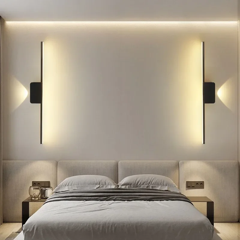 Moderne minimalistische LED-Wandleuchte, Schlafzimmer, Nachttisch, lange Streifen, Wandleuchten, Wohnzimmer, Sofa, Hintergrund, Zuhause, Innenbeleuchtung Image