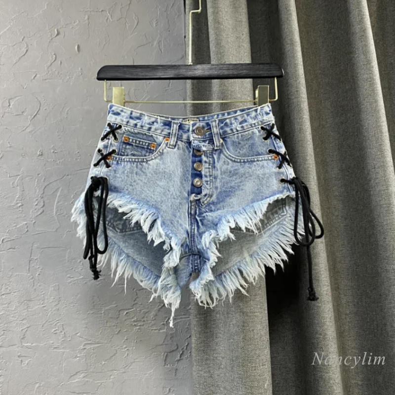 Niedrigen Taille Shorts Frauen 2021 Neue Hohe Taille Einreiher Gewaschen Getragen Cross Strap Seite Zerrissene Denim Kurzen Sexy Hot hosen Image