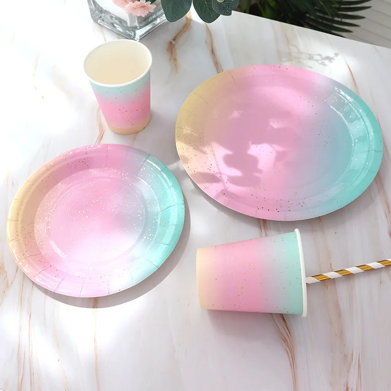 Vaisselle jetable arc-en-ciel pour anniversaire, 10 invités, assiettes dégradées arc-en-ciel, tasses, serviettes, décor de fête d'anniversaire pour enfants filles