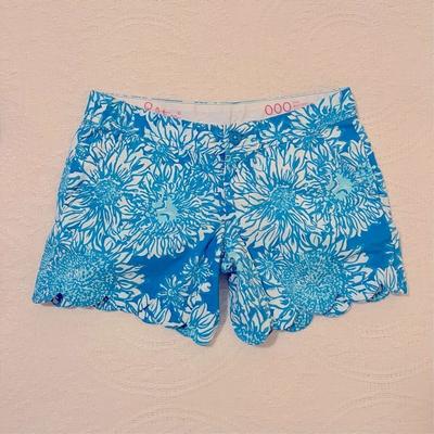 Lilly Pulitzer Shorts | Lilly Scalloped Buttercup Short - Blue Sunflowers Xxs 000 | Color: Blue | Size: 000
