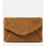 Mexy Teddy Clutch