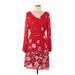 White House Black Market Casual Dress - A-Line V-Neck 3/4 sleeves: Red Floral Dresses - Women's Size 10