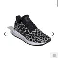 Adidas Shoes | Adidas Originals Women's Swift Run Shoes 8.5 | Color: Black/White | Size: 8.5
