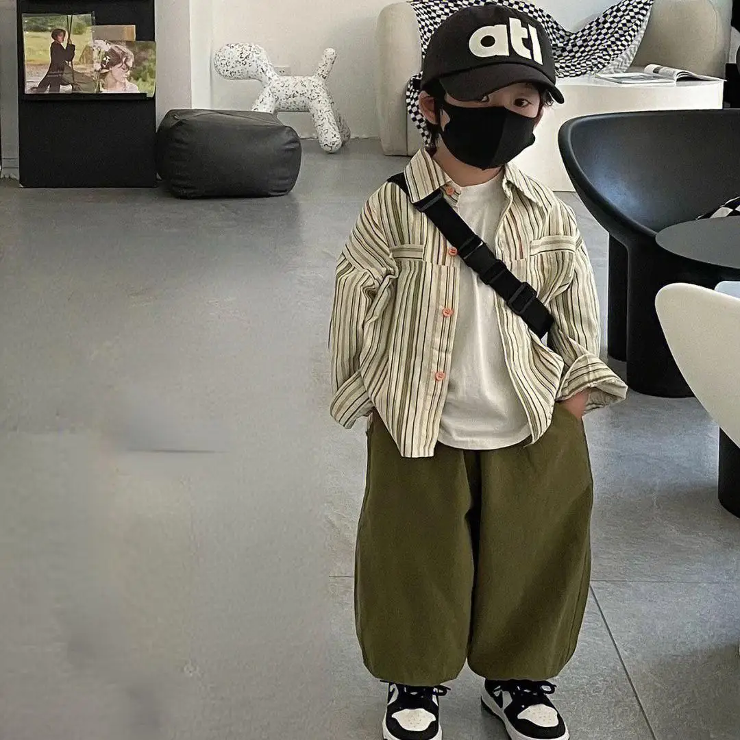 Jungen Set Frühling und Herbst neue schöne und modische gestreifte Hemd Top Arbeits hose Kinder Baby zweiteilige Set Kinder kleidung Image
