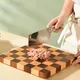 Planche à découper en bois de hêtre damier cuisine domestique épaissie résistant à la