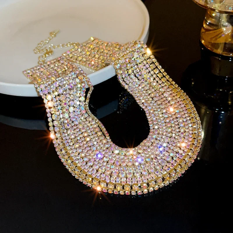 FYUAN Collane girocolli in cristallo colorato di lusso per donna Collane con strass a catena color oro multistrato Gioielli