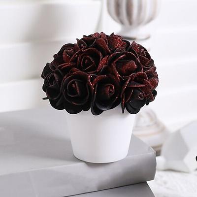 Fleur artificielle réaliste miniature en pot : fausses roses réalistes dans un petit pot pour une charmante décoration d'intérieur.