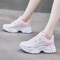 Platform Tennis Sneakers da donna primavera novità In scarpe da corsa sportive Designer colori