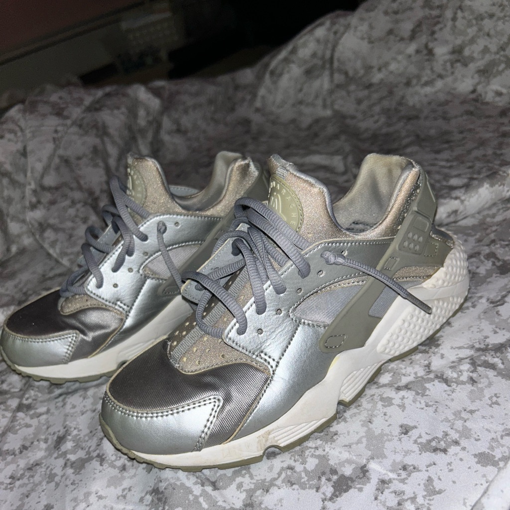 Nike Shoes | Hurrache Nike | Color: Gray/Silver | Size: 7.5