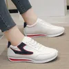 Neue Damen Turnschuhe Sommer lässige Wanderschuhe für Frauen flache Schnürung hochwertige Turnschuhe Mode wilde Slipper mit flachem Boden