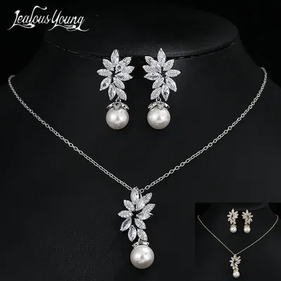 Necklaces+Pendants