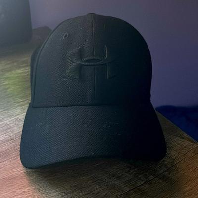 Under Armour Other | Under Amour Hat Only Worn Abt Twice Perfect Condition | Color: Black | Size: L/M Hat