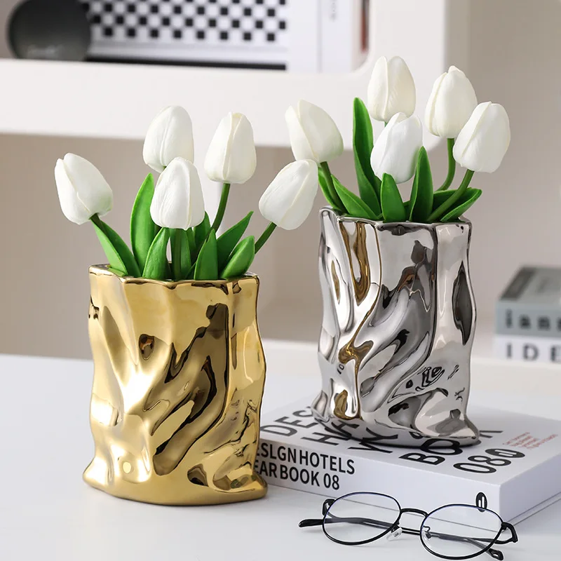 Nordische Keramik unregelmäßige Vase Galvanik Vase Wohnzimmer Büro Dekoration einfache moderne Blumen arrangement Home Dekoration Image