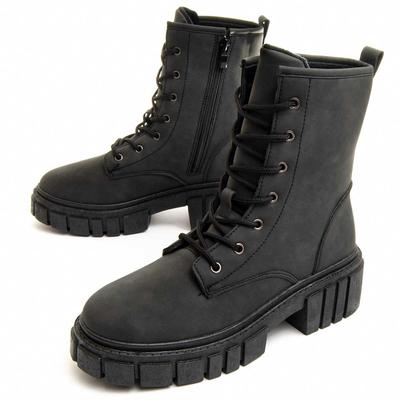 Montevita Plataform Stiefel Militarsuav In Schwarz