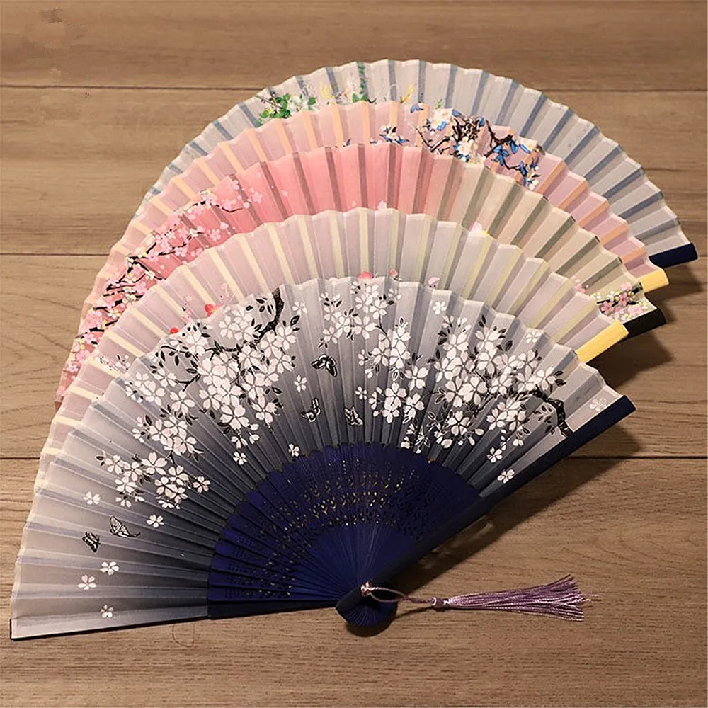 Chinesisch gravierte faltbare Hand Fan Holzschaft klassische Tanz Quaste Fan Hochzeit Geburtstags feier bevorzugen Fan Dekor Geschenke für den Gast Image