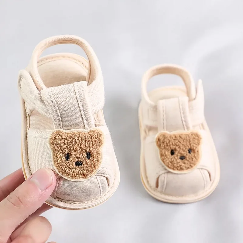 Niedliche Bären-Sandalen mit weicher Sohle, bequeme Sandalen für Säuglinge und Kleinkinder, Baotou Anti-Kick-Erst-Schritt-Schuhe, 0–18 Monate Image