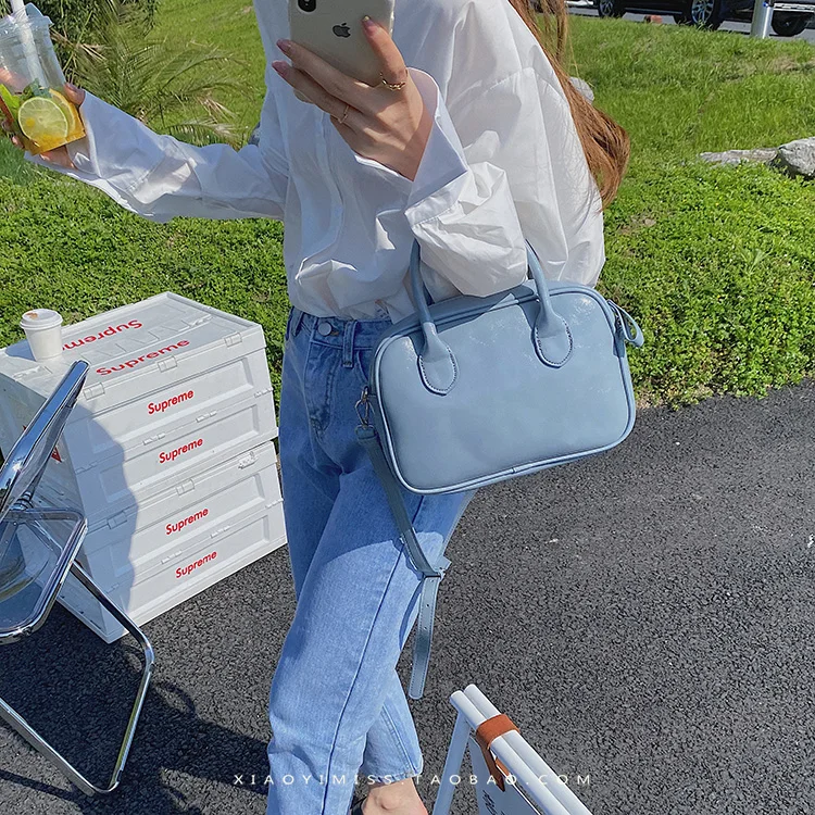 PU Mode Blau Leder Frauen Schulter Taschen Einfache Design Einfarbig Damen Tote Handtaschen Vintage Schwarz Weibliche Unterarm Tasche