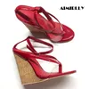 2024 Damen Flip Flops Keilsandalen Peep Toe High Heels Wedges Strap Damen Sommermode Schuhe Rot