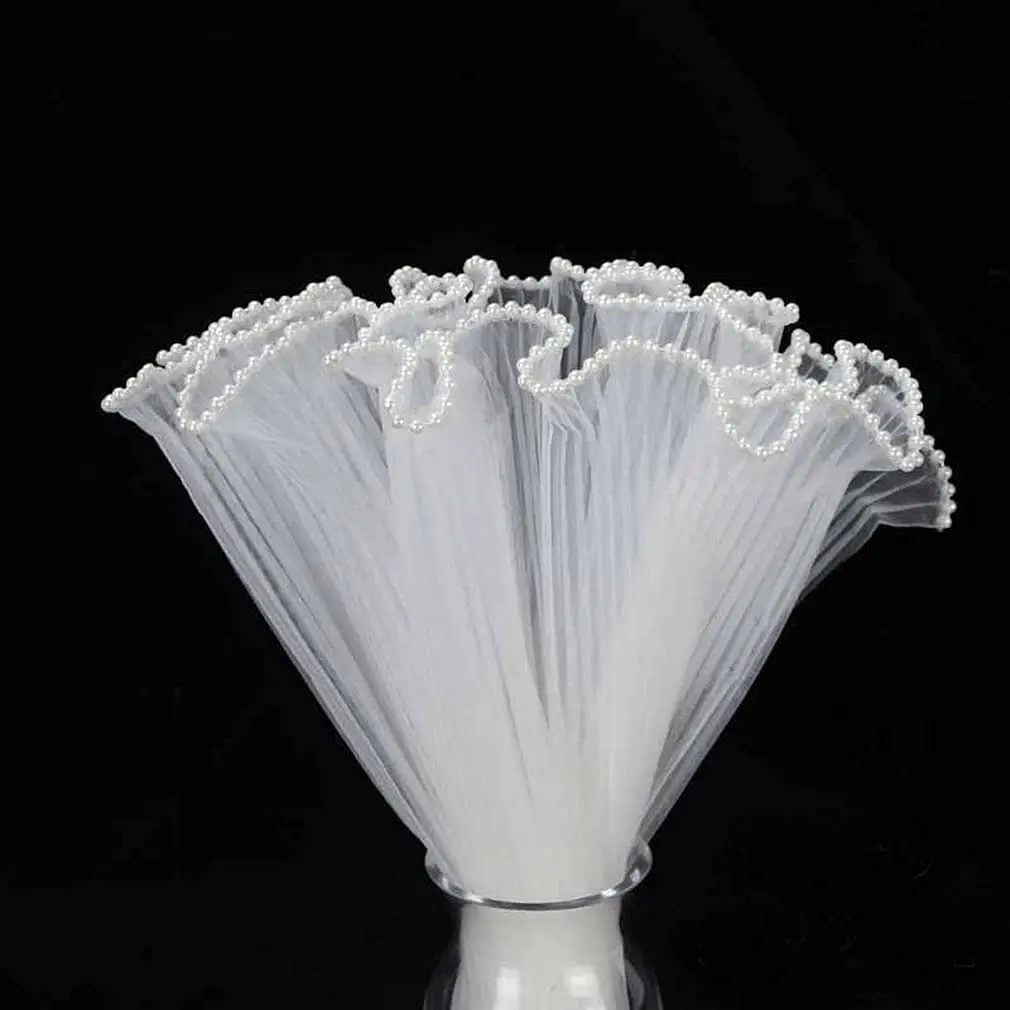 Perlenbesetztes Blumenstrauß-Geschenkpapier, Mesh-Blumen-Geschenkpapier, Blumenstrauß-Geschenkpapier, faltiges Wellengeflecht, Valentinstag Image