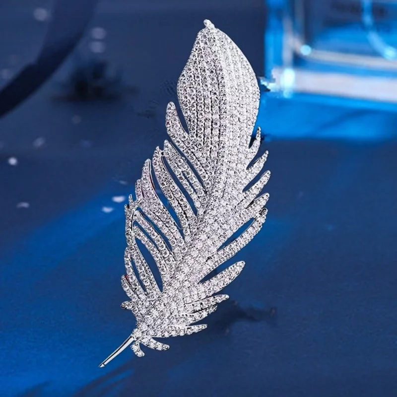 Frauen Mädchen Feder Strass Broschen Schmuck Kleidung Anzug Pins Zubehör Image